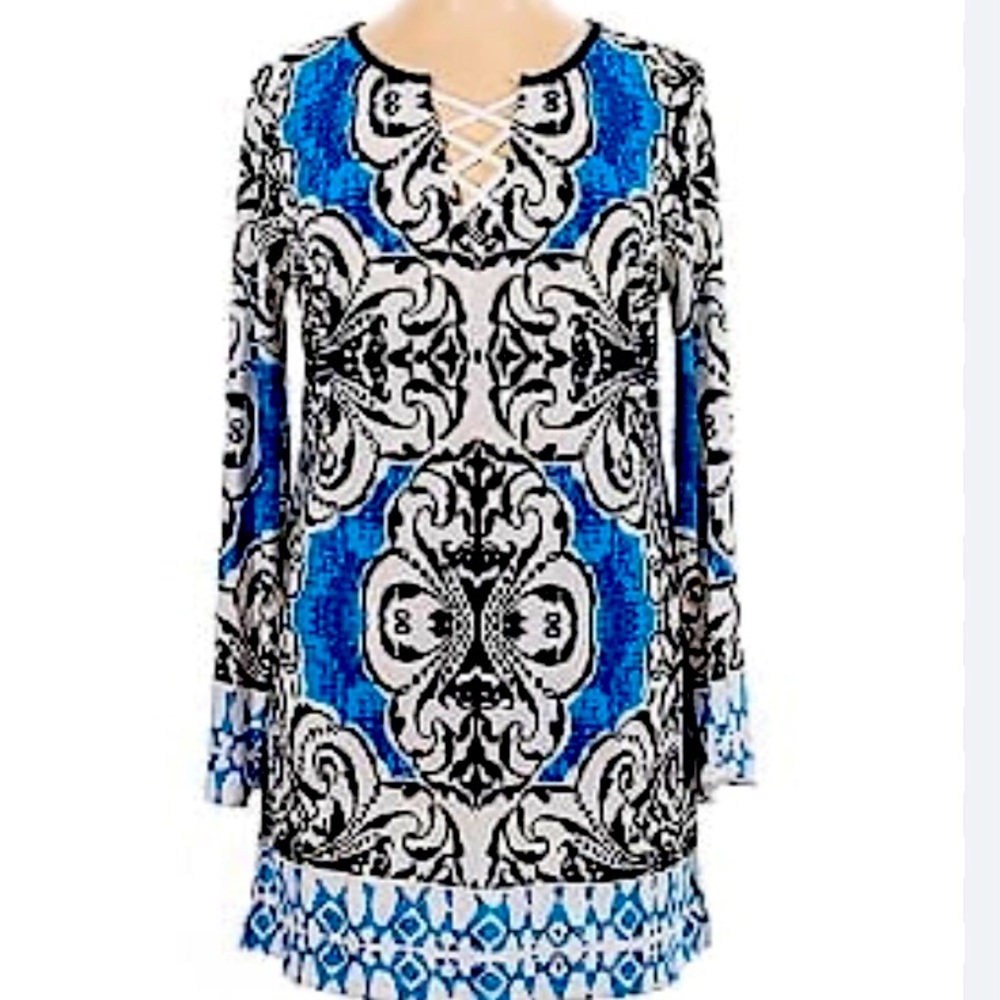 Saint Tropez West  Patterned Long Sleeve Dress. Size Large